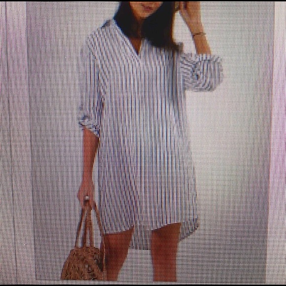 Other - NWT Ornella Paris 100% Linen Cover Up
Size XL